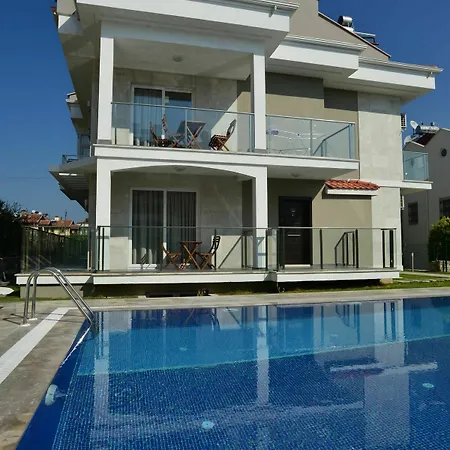 Lighthouse Nadia Aparts Apartament