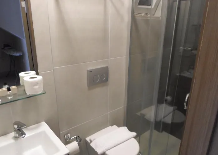 Lighthouse Nadia Aparts Appartement *