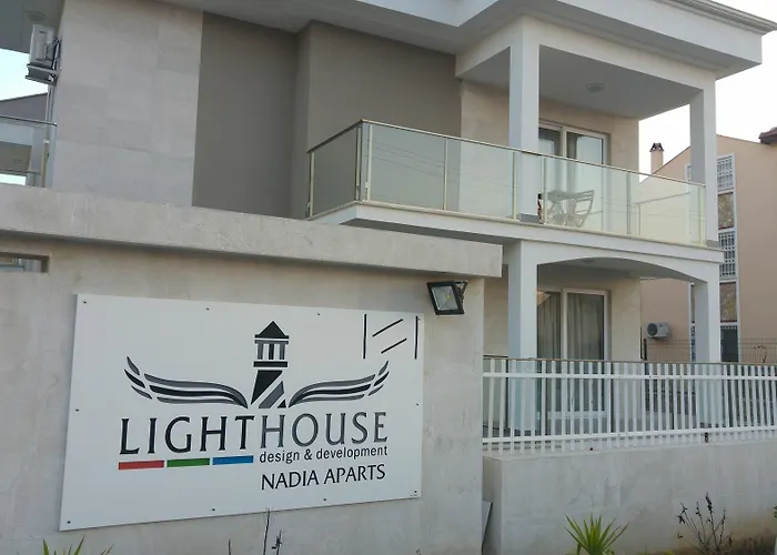 Apartamento Lighthouse Nadia Aparts *