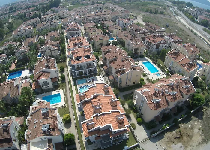 Lighthouse Nadia Aparts * فتحية