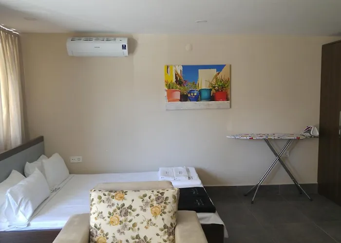 Lighthouse Nadia Aparts * فتحية