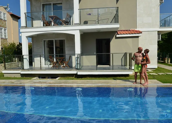 Lighthouse Nadia Aparts فتحية